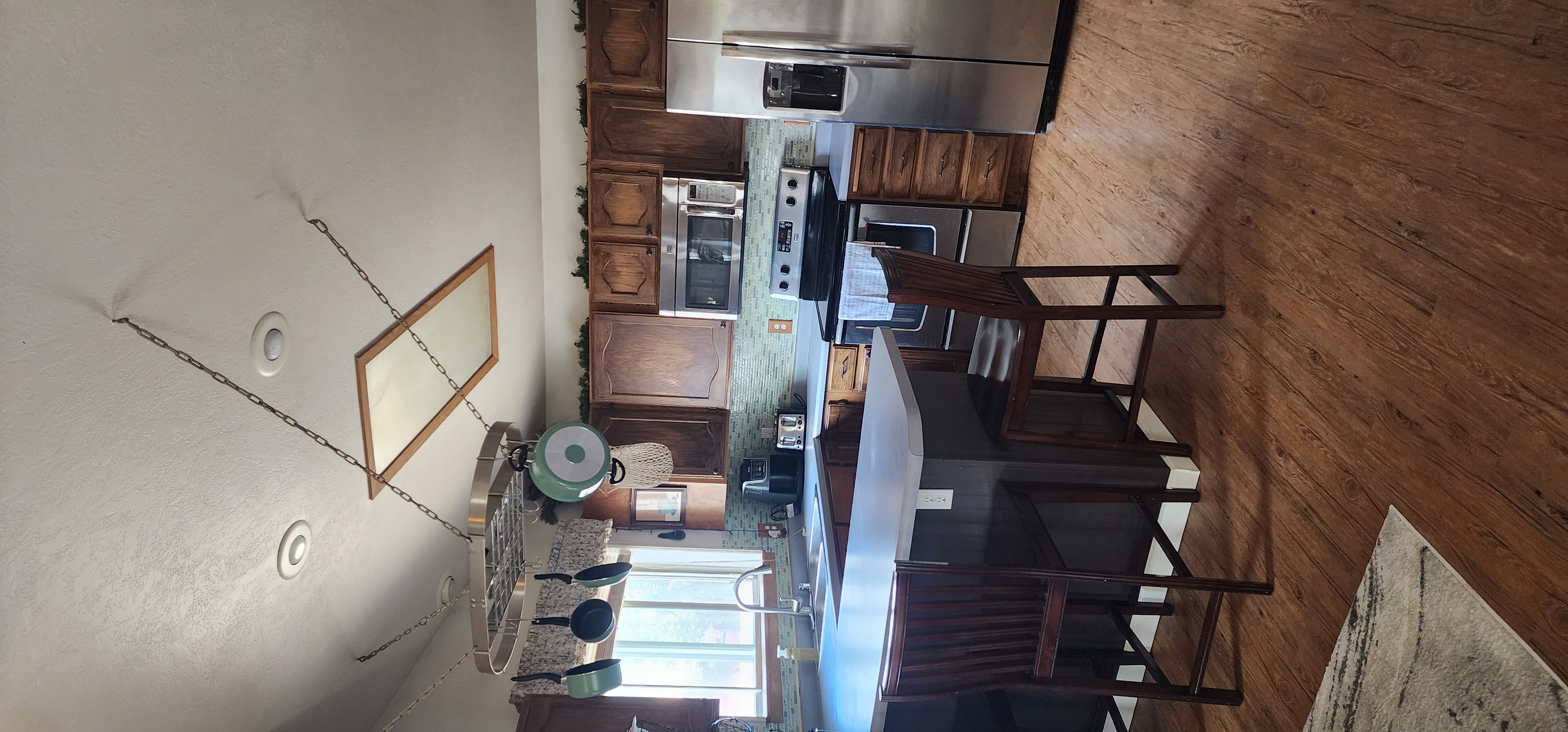 Desert Oasis Twin Home - Fully Furnished Retreat - Photo 10