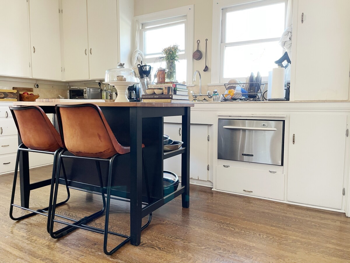 Charming 2 bedroom Spanish Duplex in Mid-City Los Angeles - Photo 4