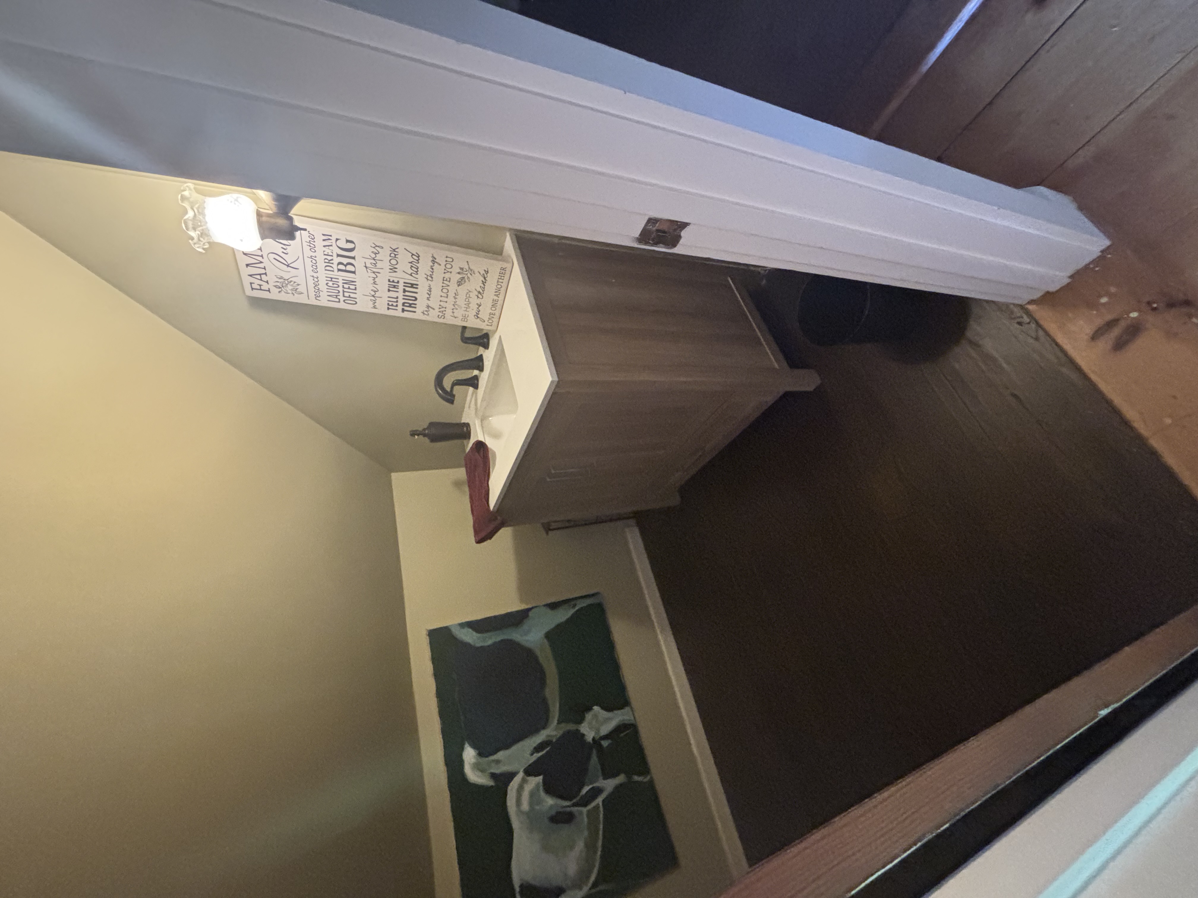 Fully Furnished Cottage Rental in Topsham, Vermont - Photo 12