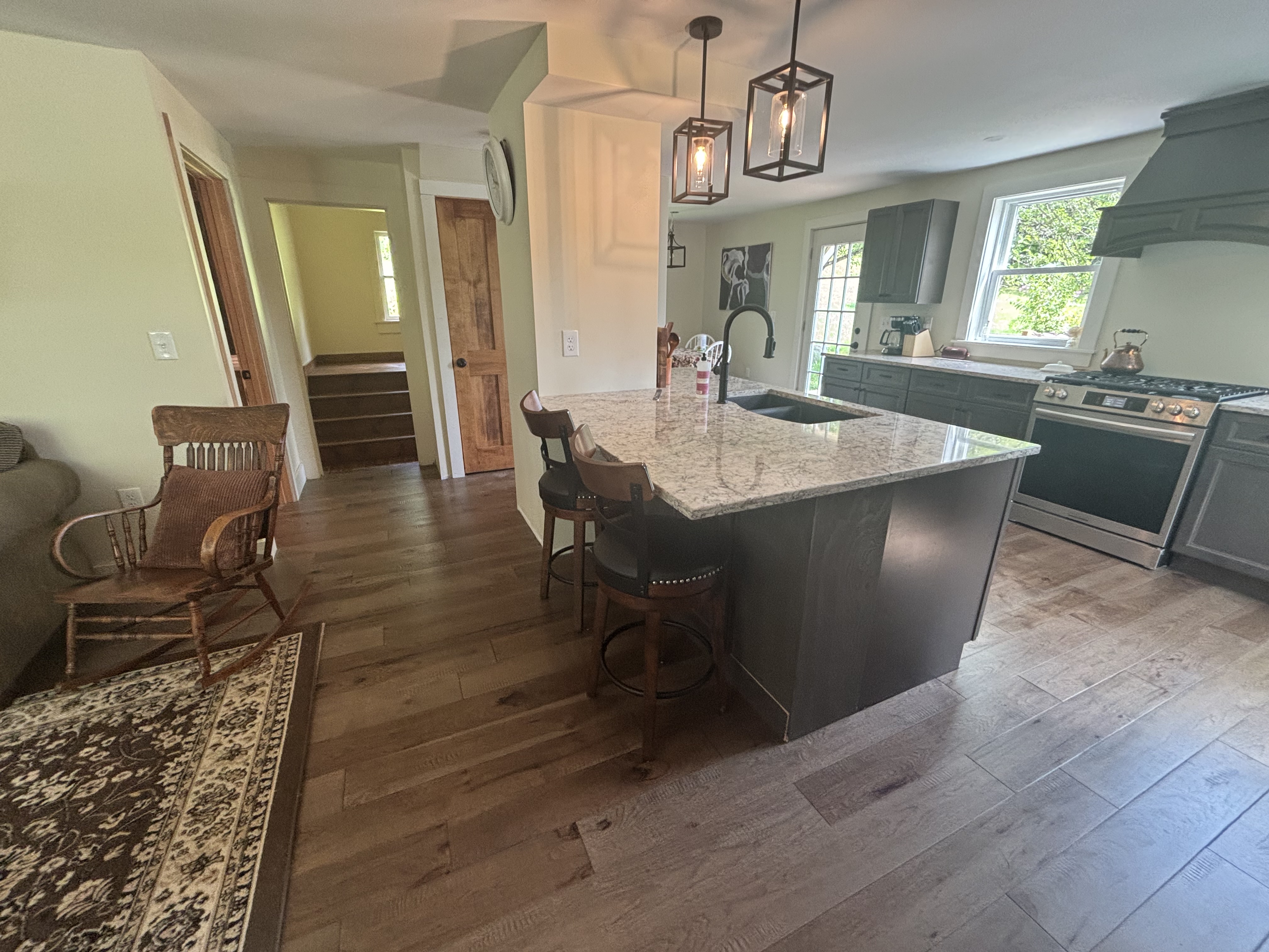 Fully Furnished Cottage Rental in Topsham, Vermont - Photo 4