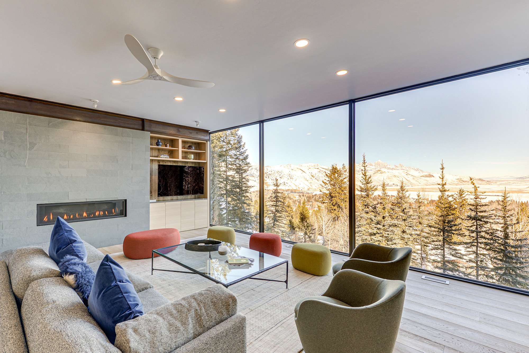 1 Mi to Downtown Jackson: Modern Retreat w/ Views - 526846 - Photo 1