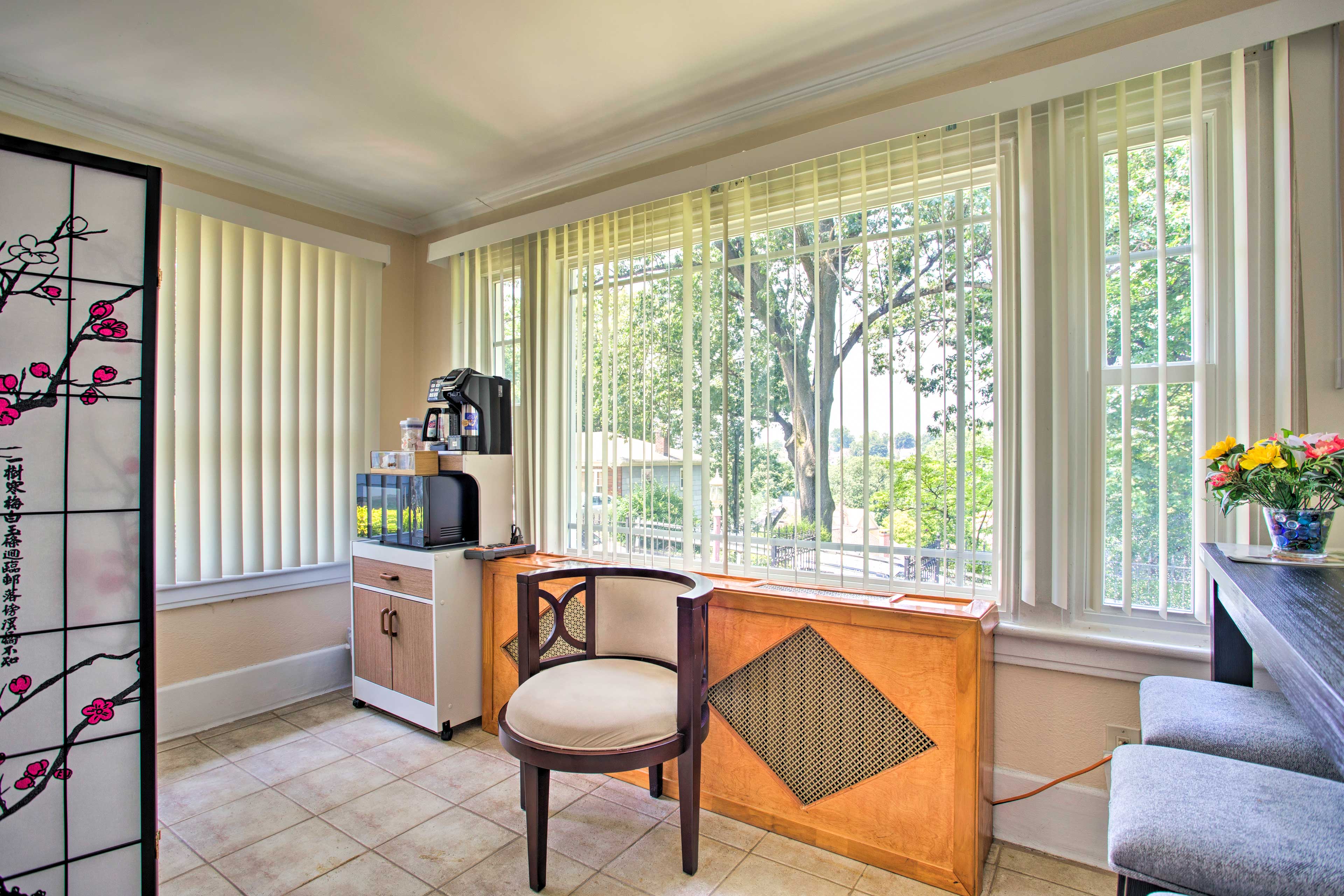 Charming Yonkers Retreat - 10 Mi to Central Park! - 452864 - Photo 7
