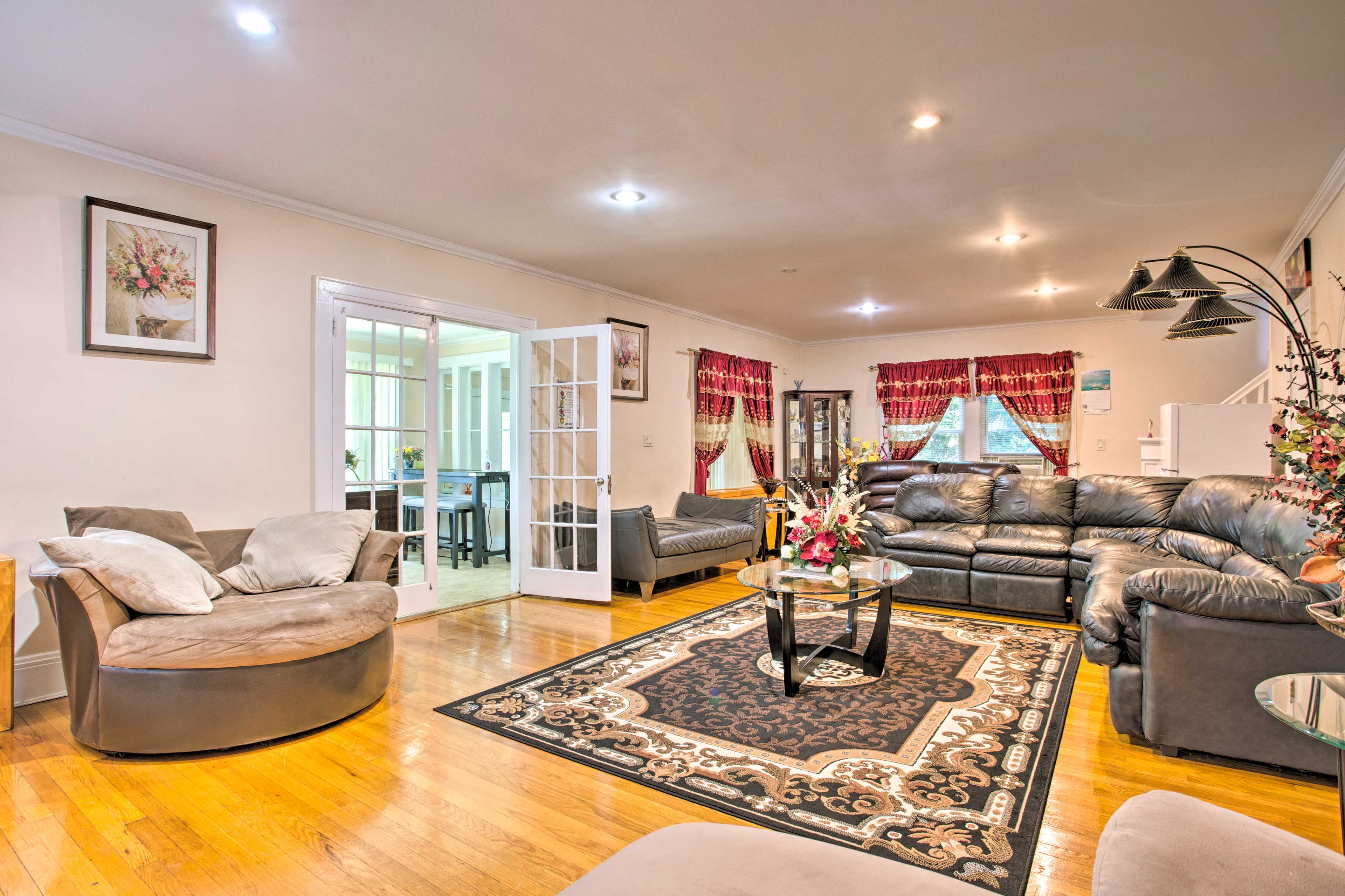 Charming Yonkers Retreat - 10 Mi to Central Park! - 452864 - Photo 2