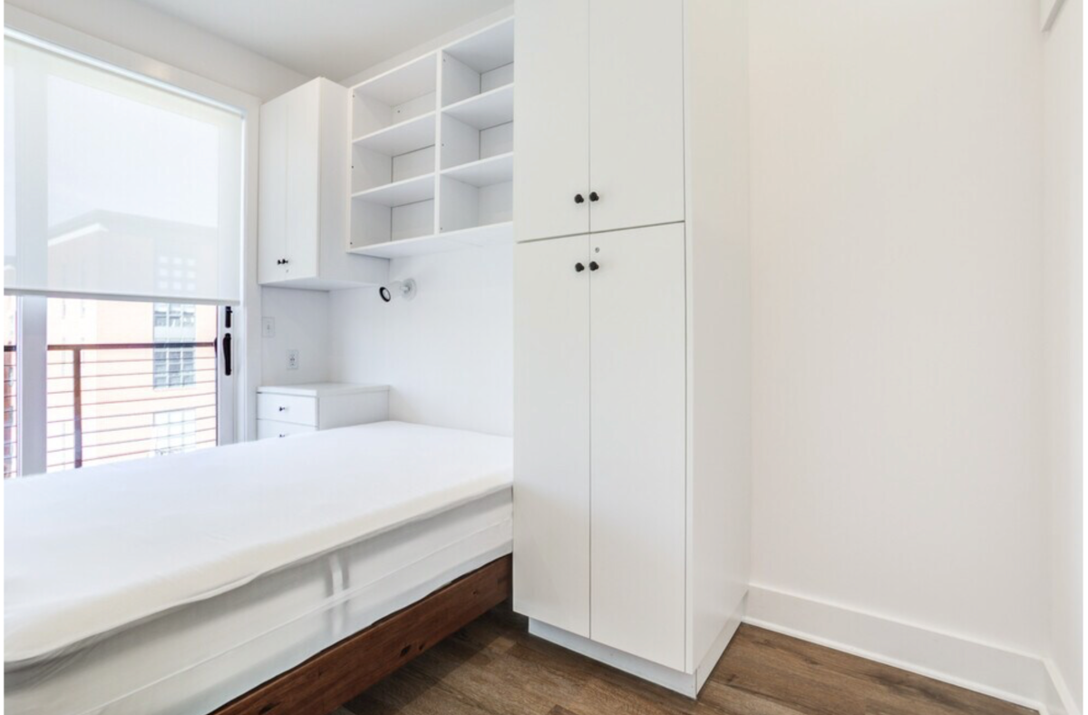 ONE MONTH FREE Live in the heart of it all: 2106-2108 Vermont Ave NW - Photo 2