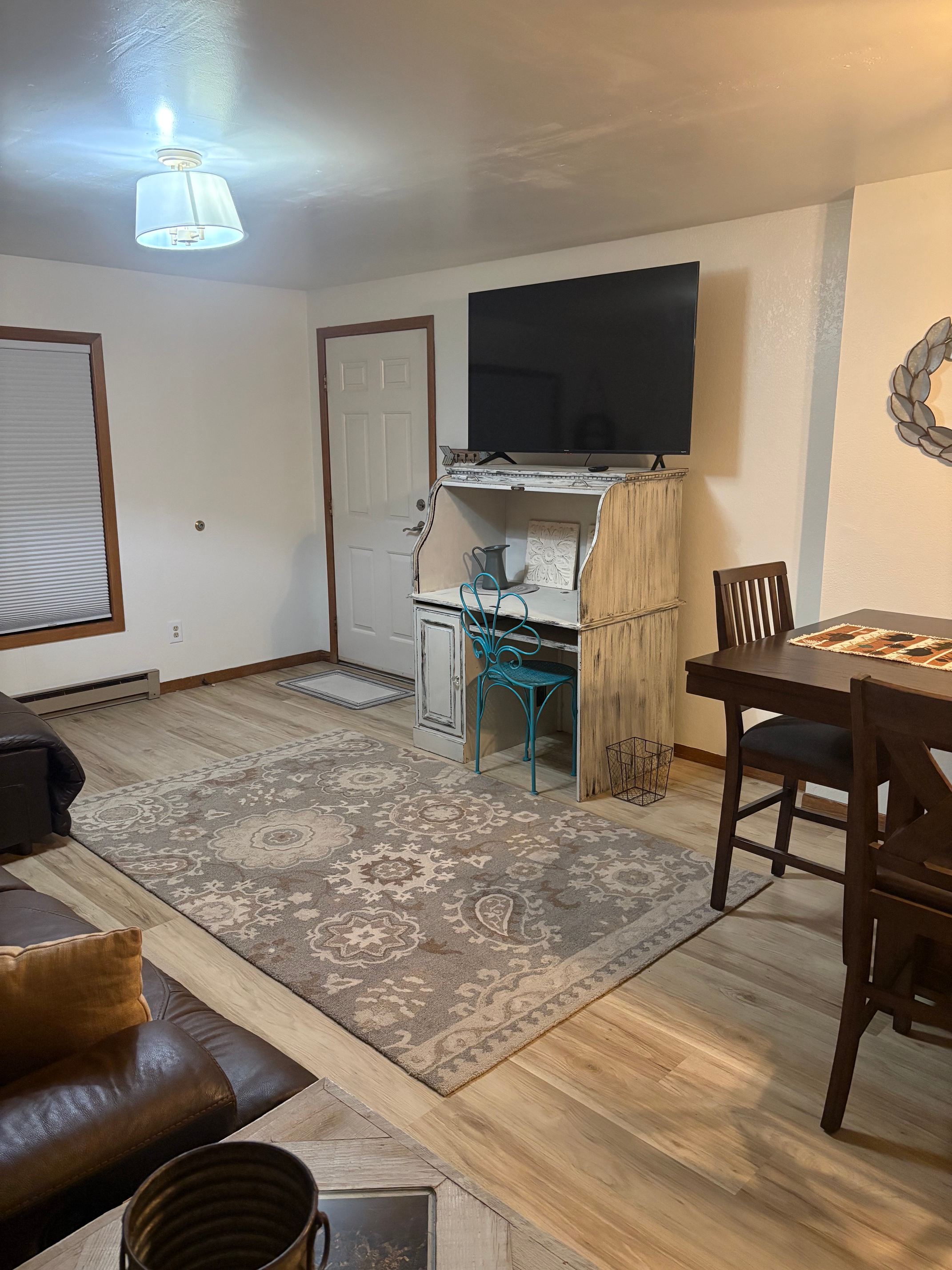 Private 2BR Near Hospital - Photo 3