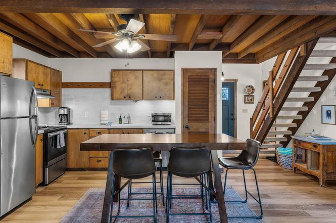 Black Butte Ranch 2Bed + Loft Gem - Photo 6