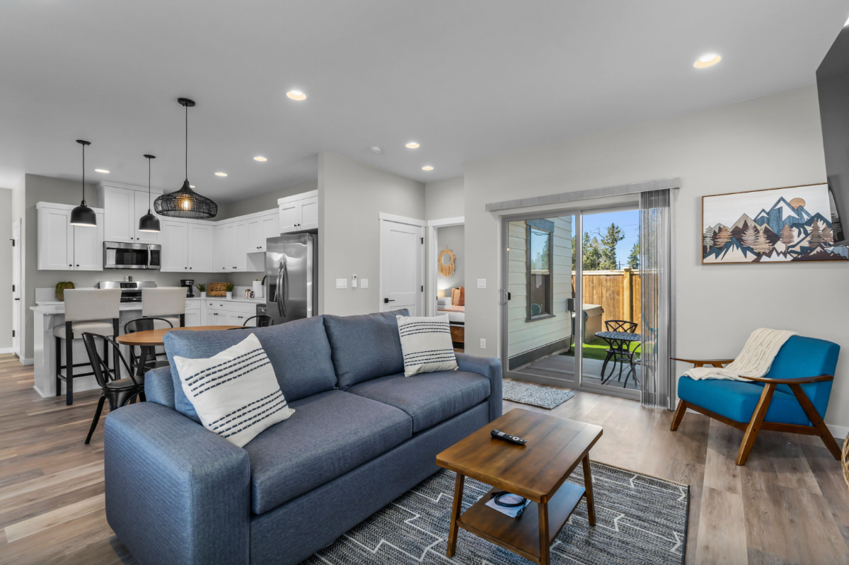 Modern Home with Hot Tub, Game Room & 2 King Suites - Photo 5