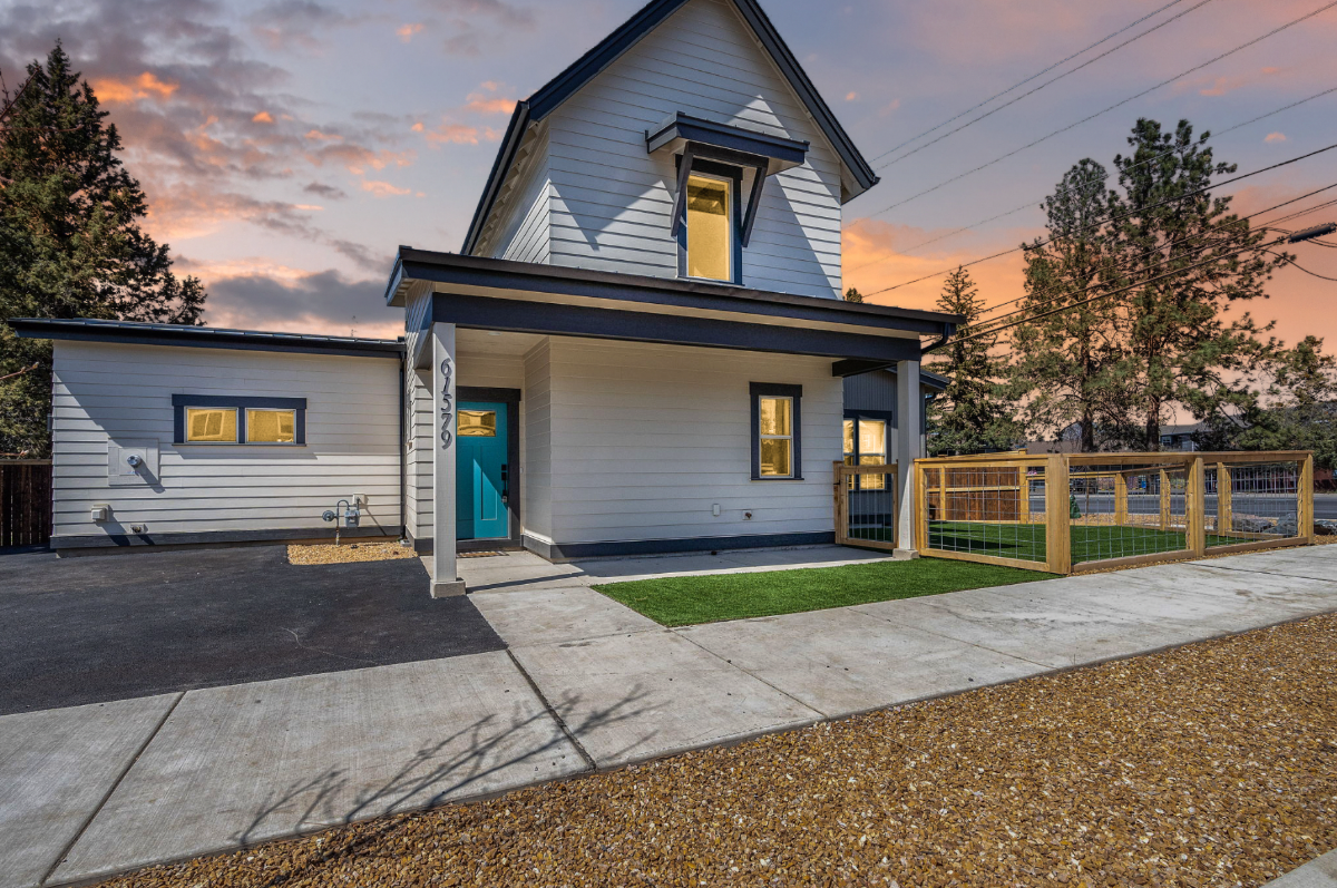 Modern Home with Hot Tub, Game Room & 2 King Suites - Photo 1