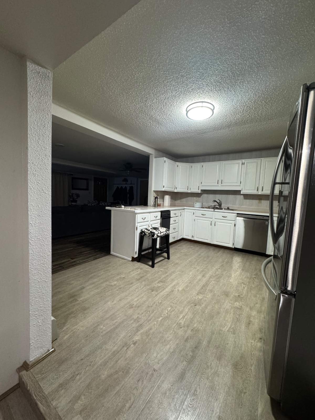 Spacious South Anchorage Retreat | Fully Furnished | Near Shopping, Trails & More - Photo 11