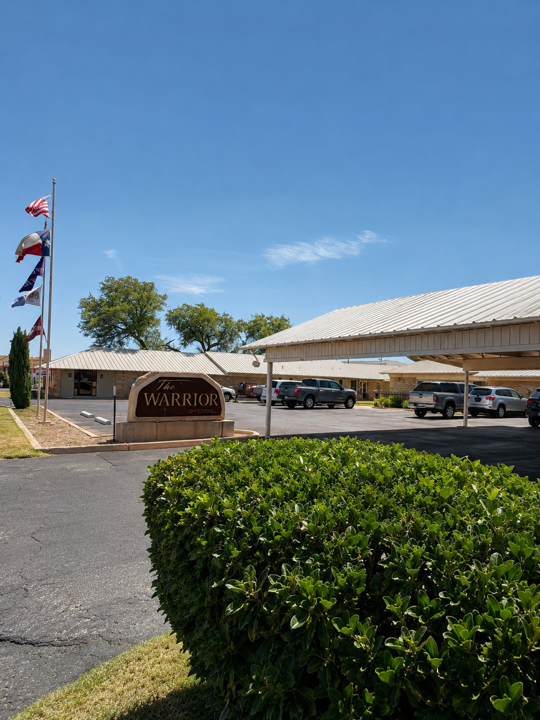 A Warm, Caring Culture with a One-bedroom rental in the Hospital District with on-site print shop Fe - Photo 2