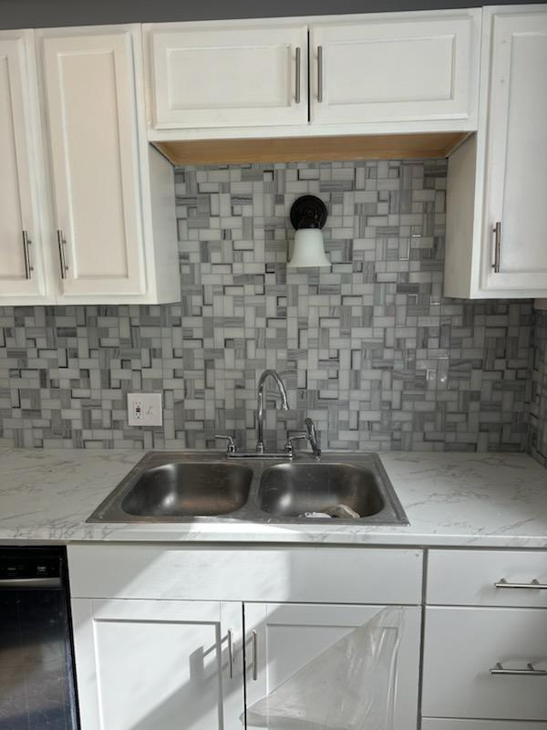 Ideal 2BR Stay Near Strong Memorial & University of Rochester - Photo 1