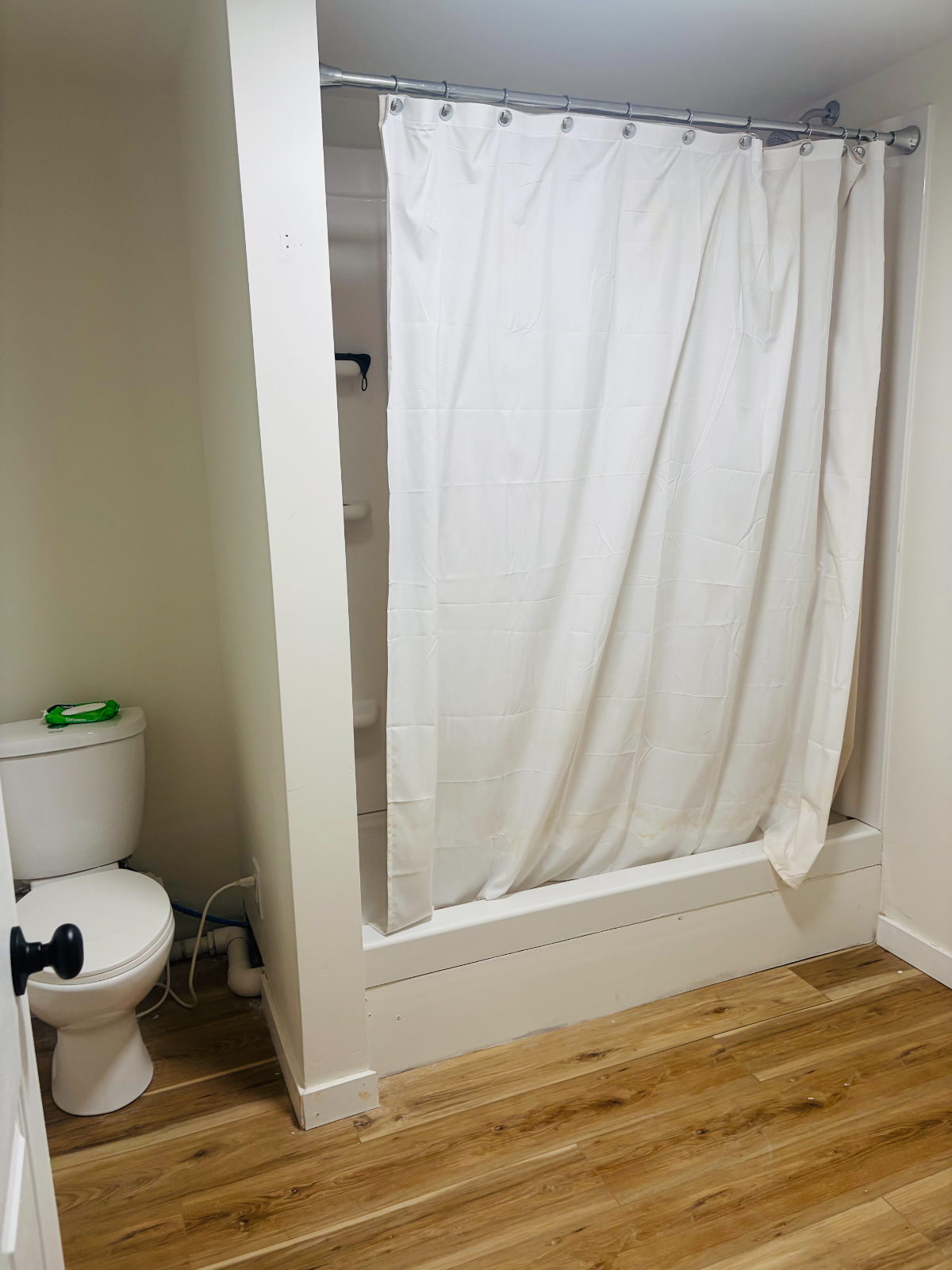 Private 2 bedroom 1 full bath Furnished Suite-8 min to Ruby & Mon Health - Photo 7