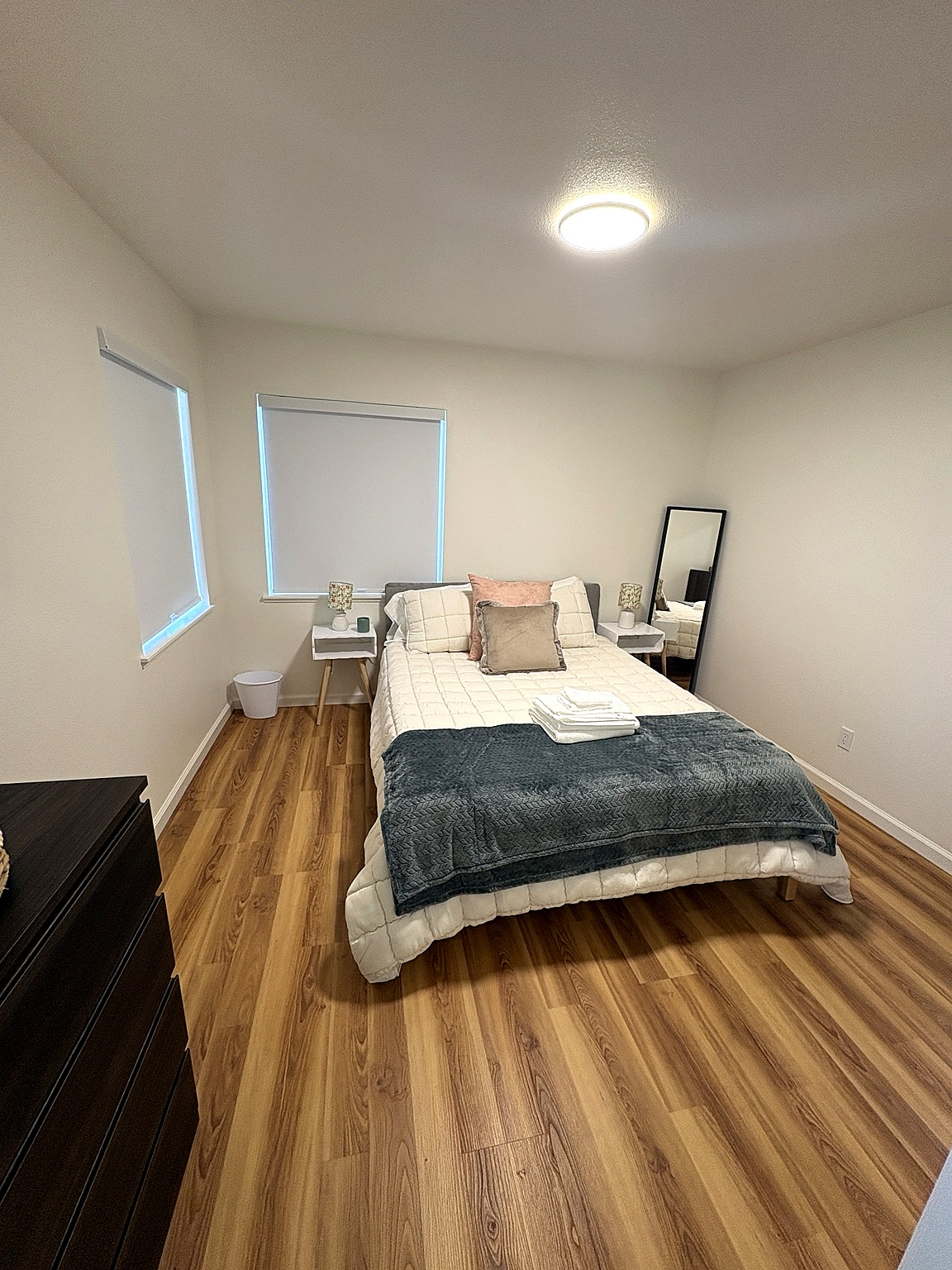 Newly Remodeled 2BR | DTSJ | Parking + EV charging - Photo 3