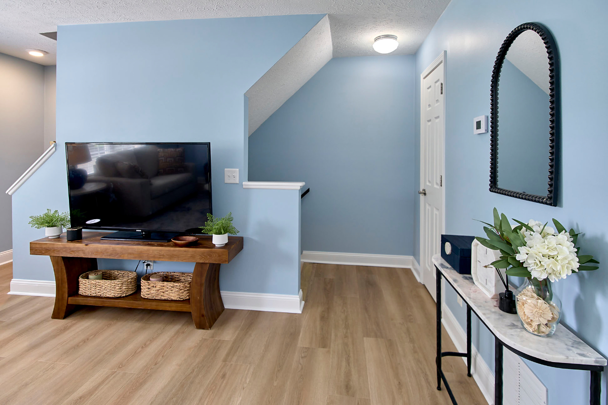 Downtown Cozy Townhouse - Photo 4