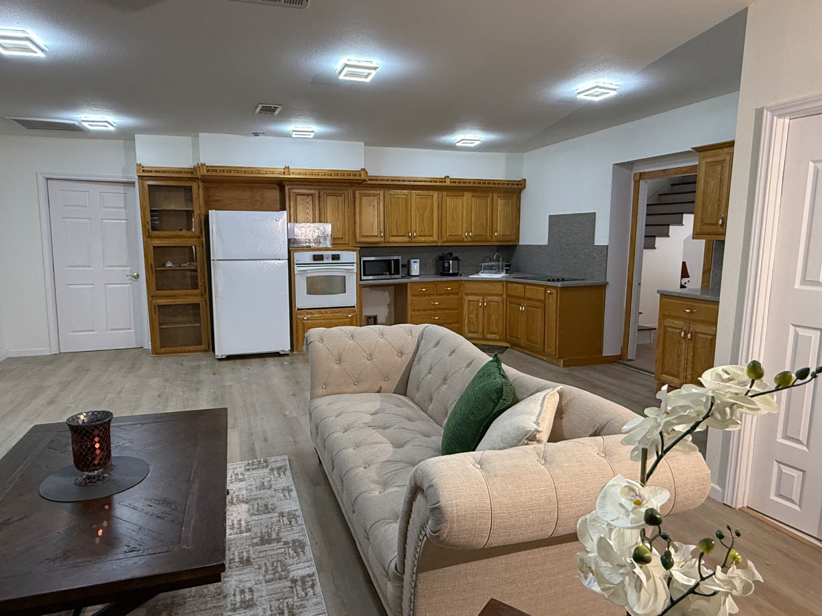 Spacious 7BR/4BA Wylie Home - Easy DFW Access - Photo 11