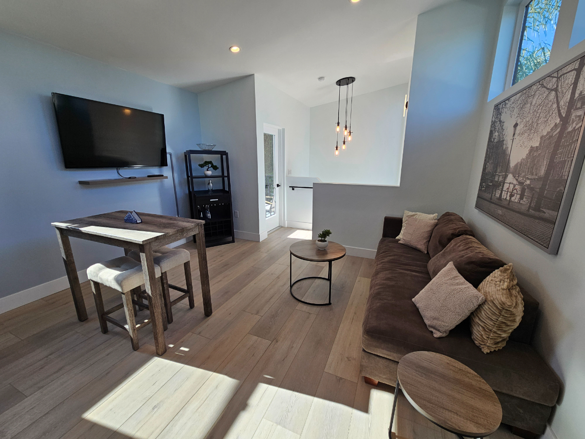 Charming Private Guesthouse - Photo 2