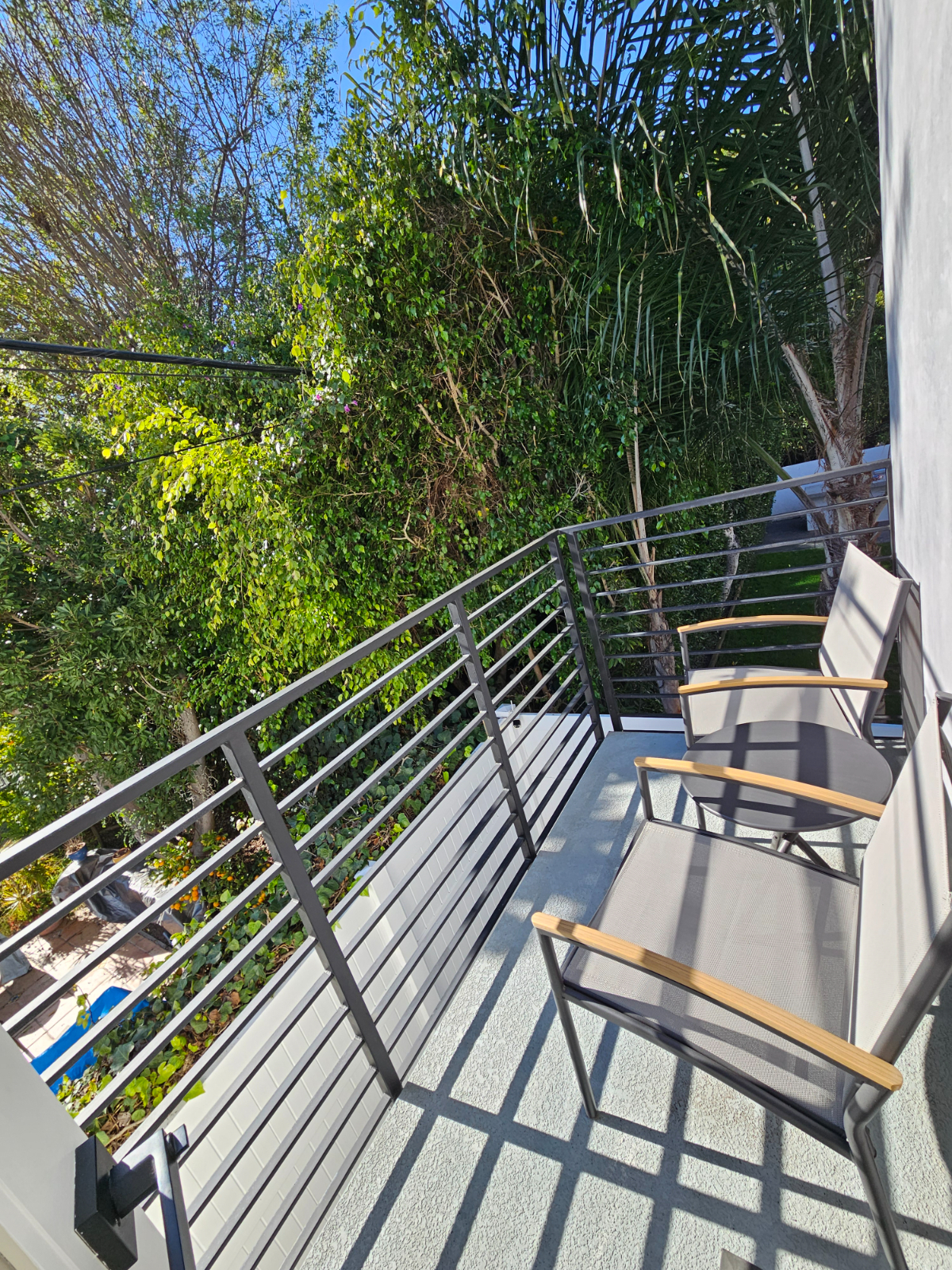 Charming Private Guesthouse - Photo 4