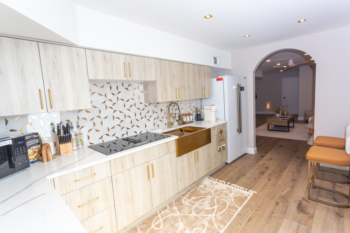 Short-Term Living, Elevated with Comfort & Sophistication - Photo 6