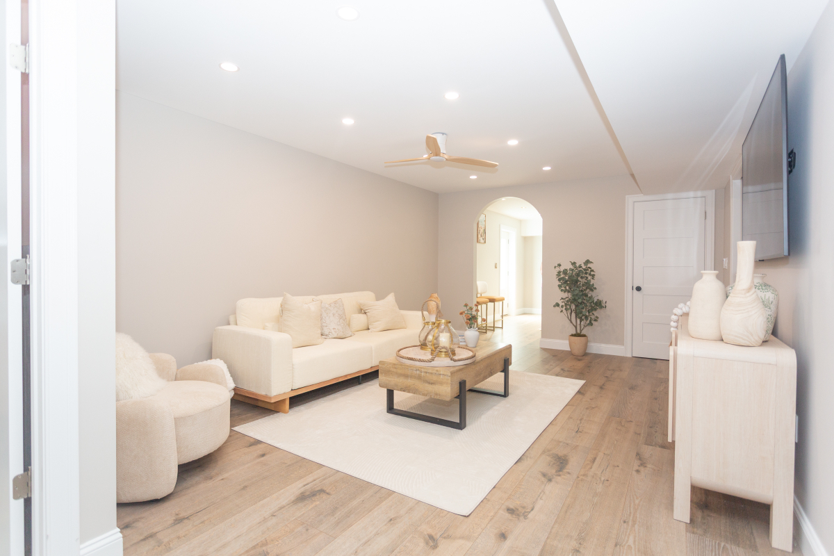 Short-Term Living, Elevated with Comfort & Sophistication - Photo 3