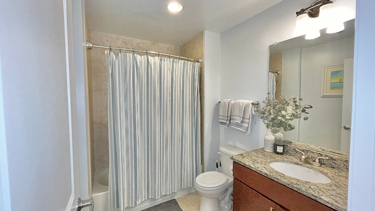 Townhouse Close to Metro in DC - 2BD/2BA/1GR - Photo 6
