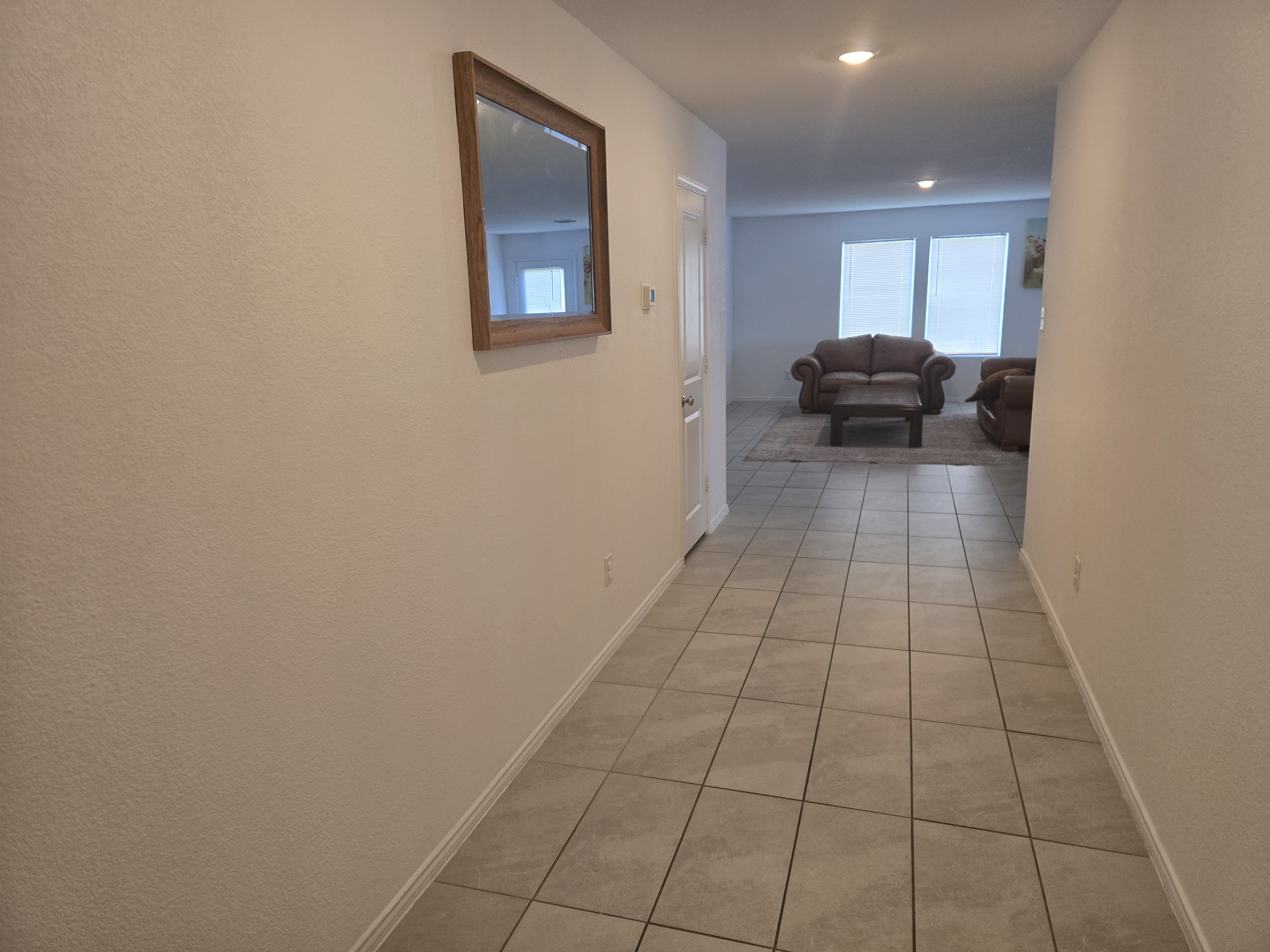 Fully Furnished 4-Bedroom Home Near Downtown Dallas - Photo 6