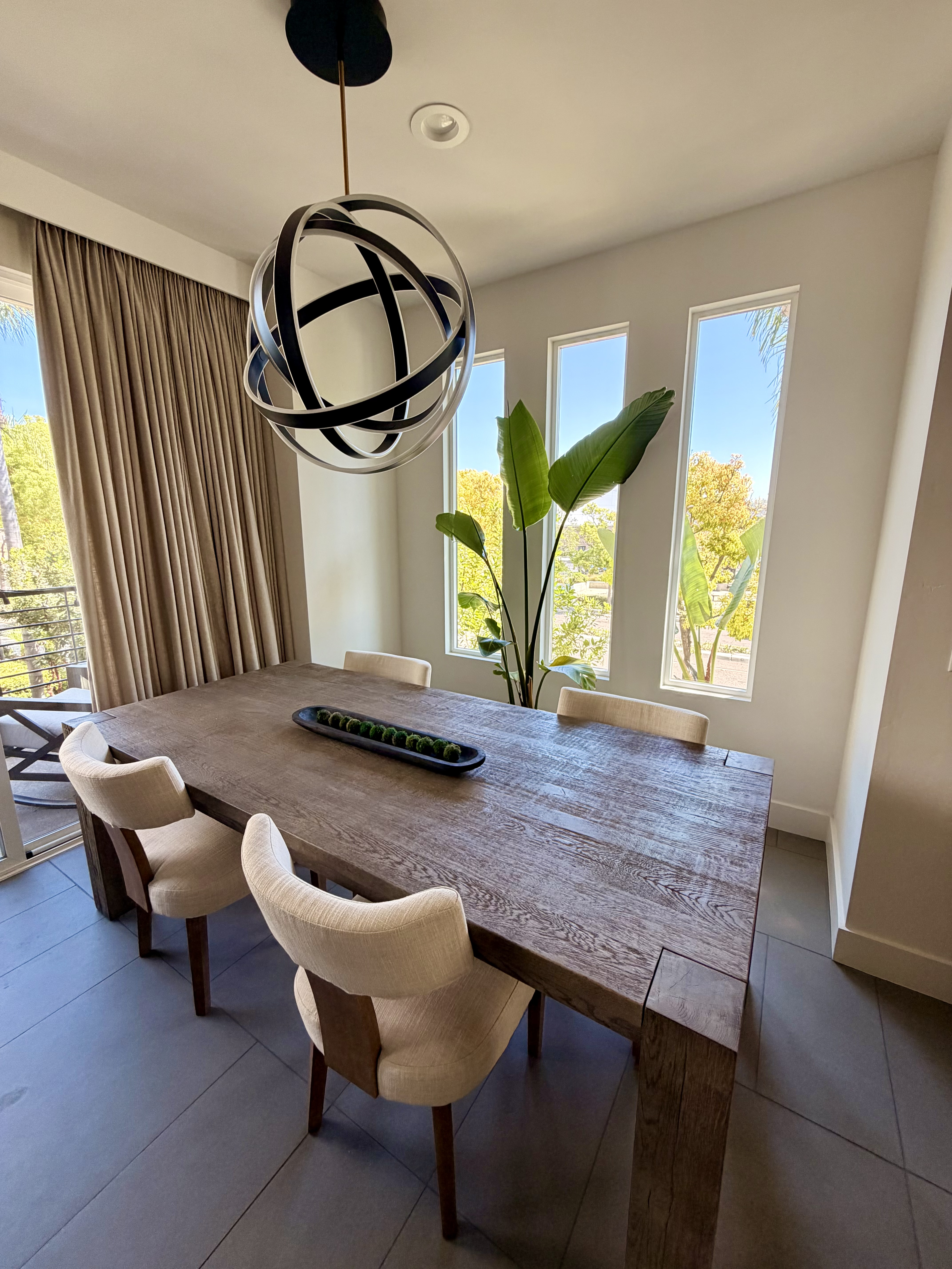 Luxury Executive RH Furnished Civita Townhome | 2BR + Office | 2-Car Garage | Resort Amenities - Photo 4