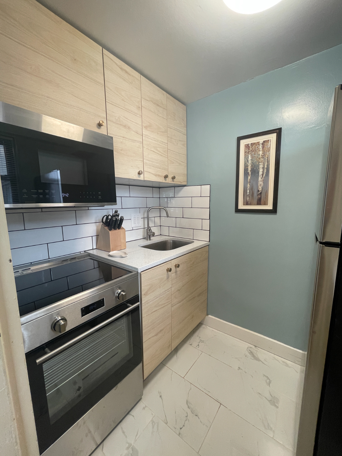 Cute and cozy 1-bedroom next to Foggy Bottom Metro - Photo 5