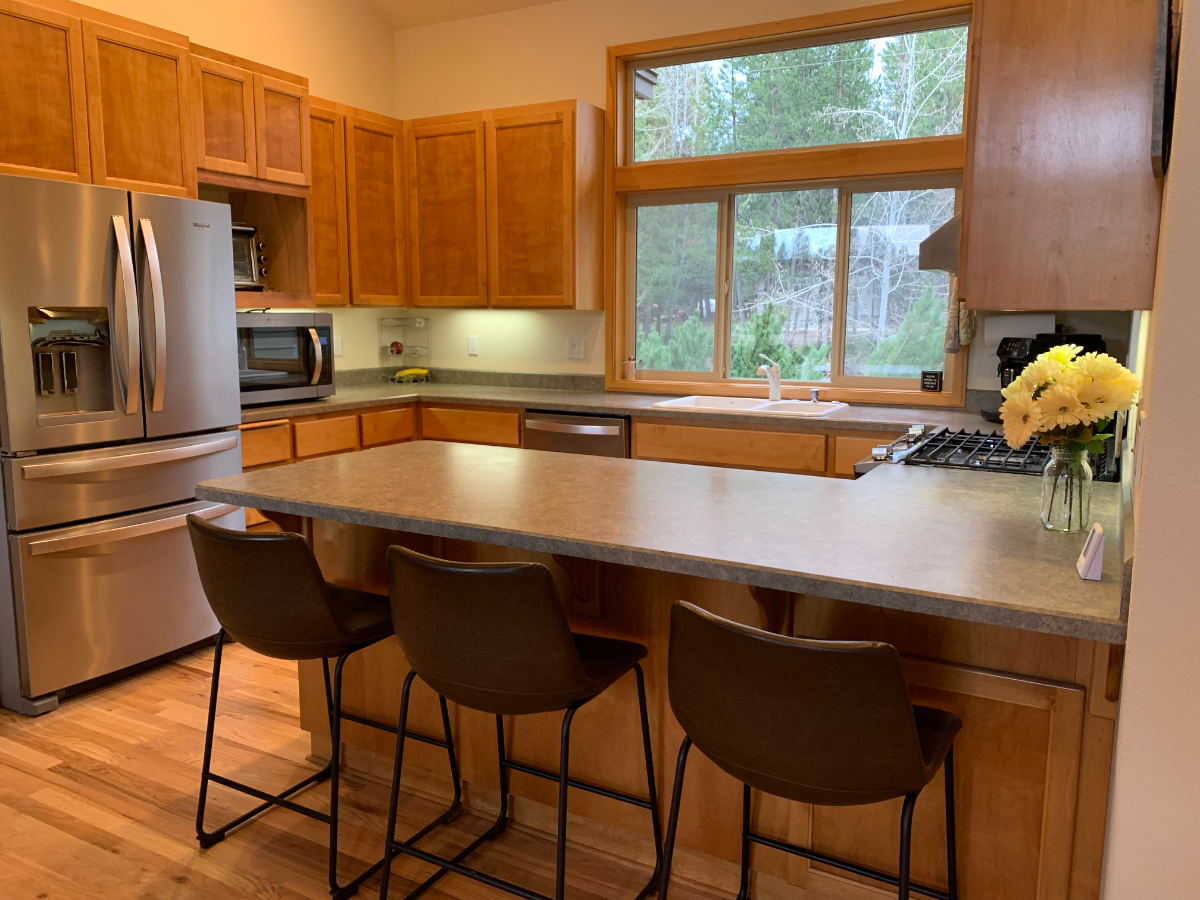 Peaceful Riverfront Home - Photo 6