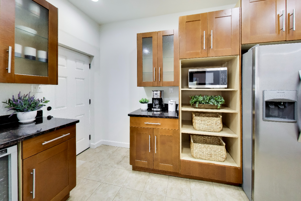 Wonderful 3 Bedroom with Exposed Brick aesthetic - Your Washington DC Retreat - Photo 8