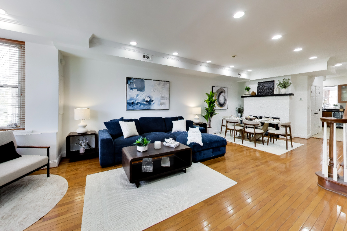 Wonderful 3 Bedroom with Exposed Brick aesthetic - Your Washington DC Retreat - Photo 4