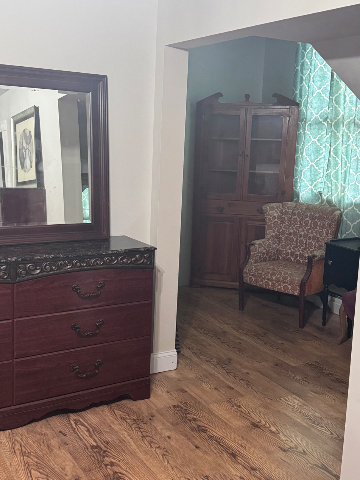 Fully Furnished 3 Bed/1 Bath home just Minutes away from Syracuse, NY - Photo 6