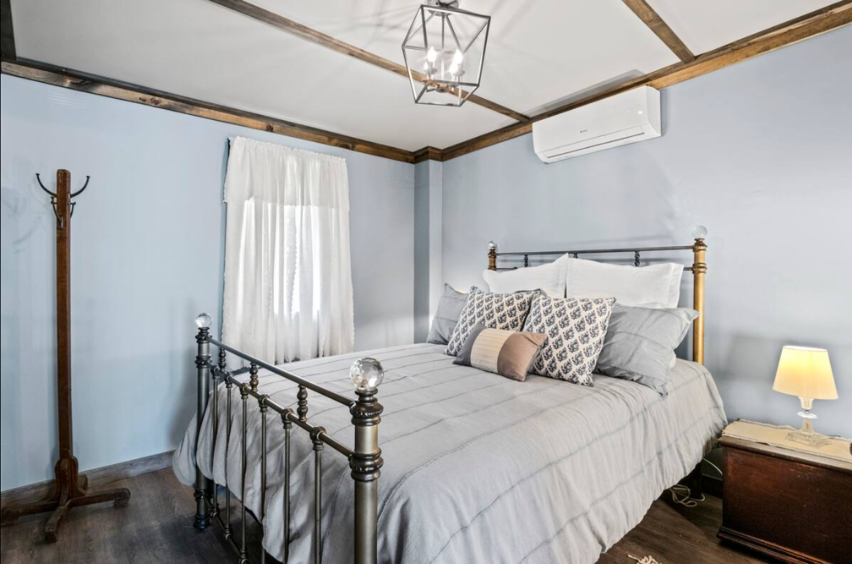 Furnished 1BR Apartment | Full Kitchen, Laundry & Private Entry - Photo 7