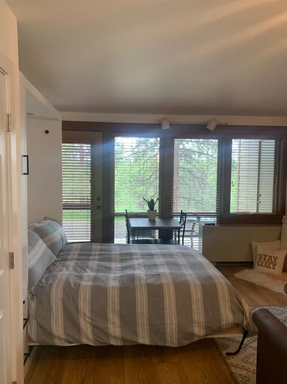 Cozy condo at Seventh Mountain Resort - Photo 5