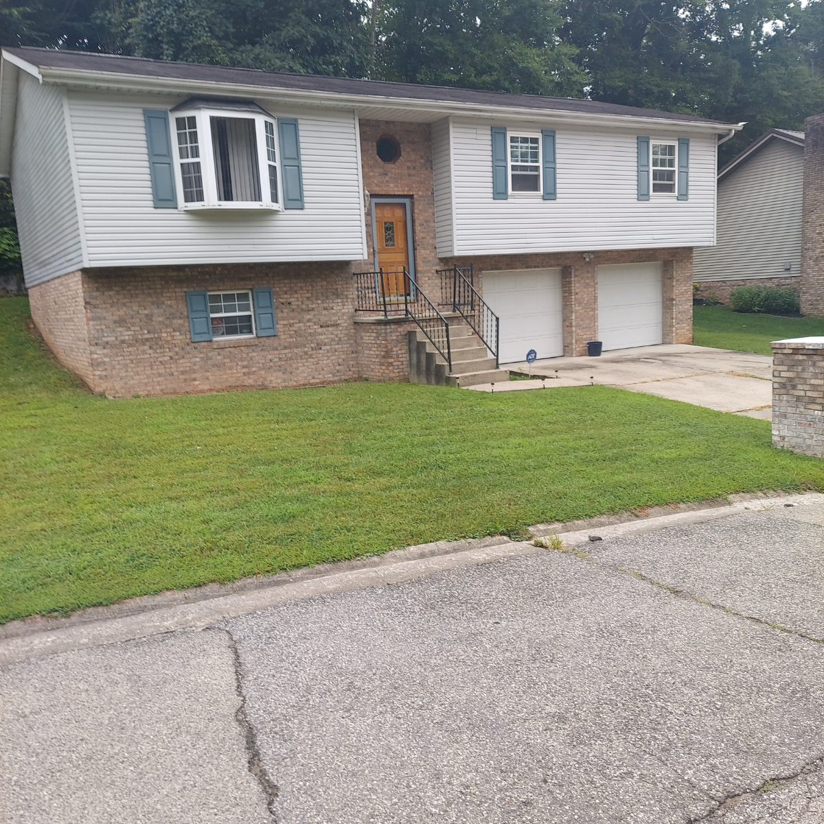 Quiet Furnished 3BR 2BA Retreat With Multiple Living Areas And Easy I64 Access - Photo 1