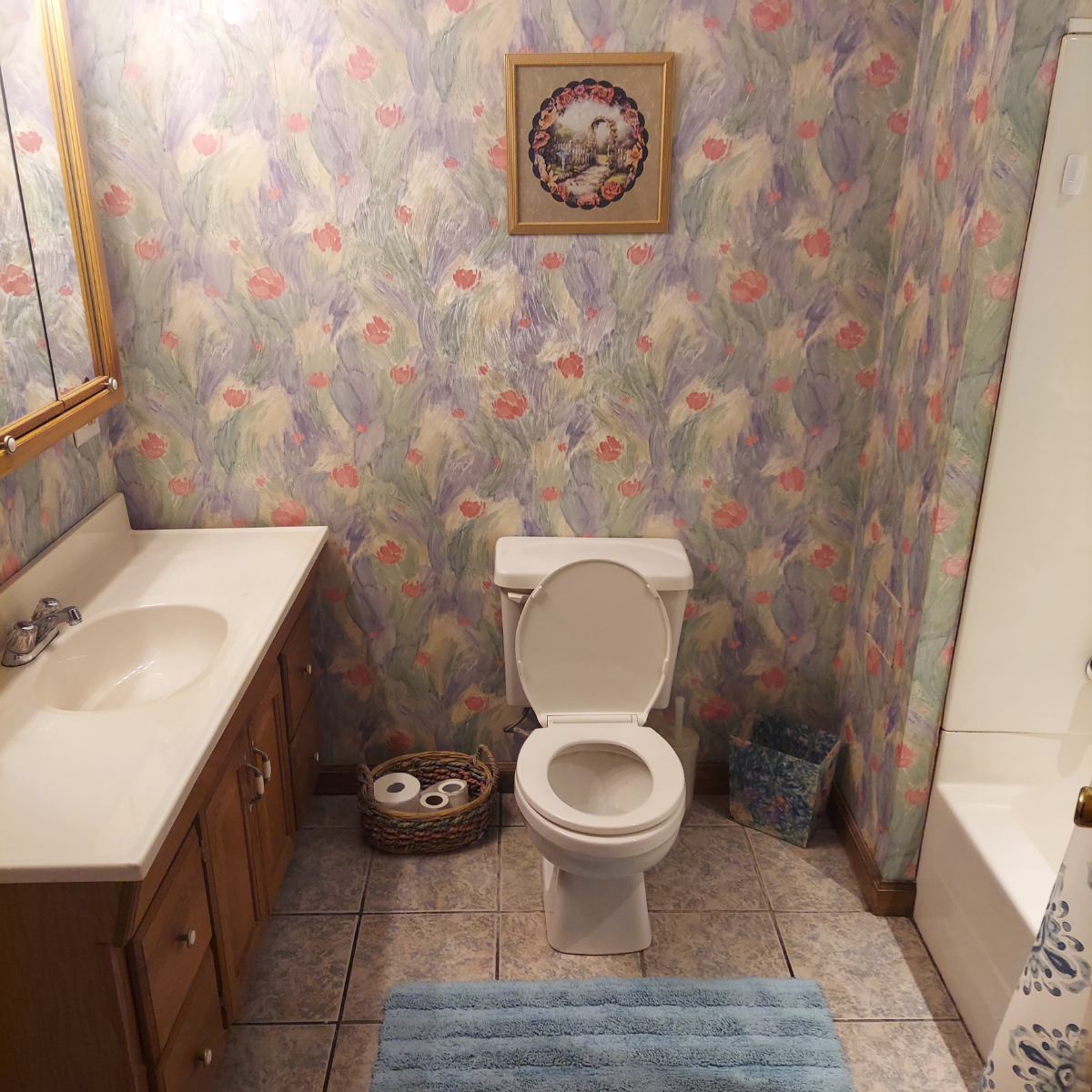 Quiet Furnished 3BR 2BA Retreat With Multiple Living Areas And Easy I64 Access - Photo 10