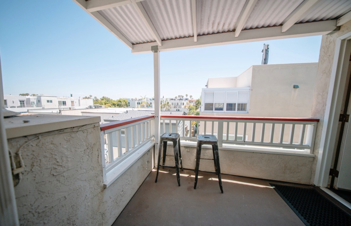 Sunny South Mission Beach Studio - Steps to the Bay & Beach - Photo 5
