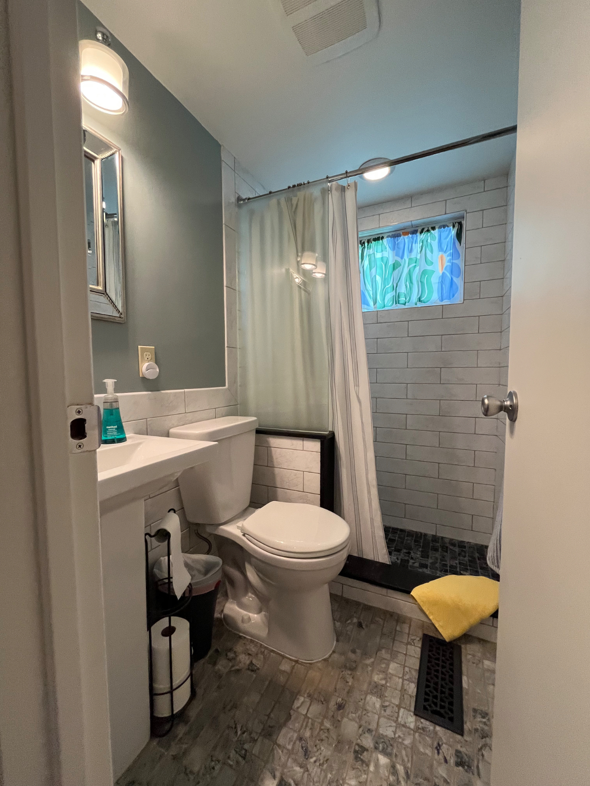 Hyde Park House "Rail Trail Ranchette" - Photo 12