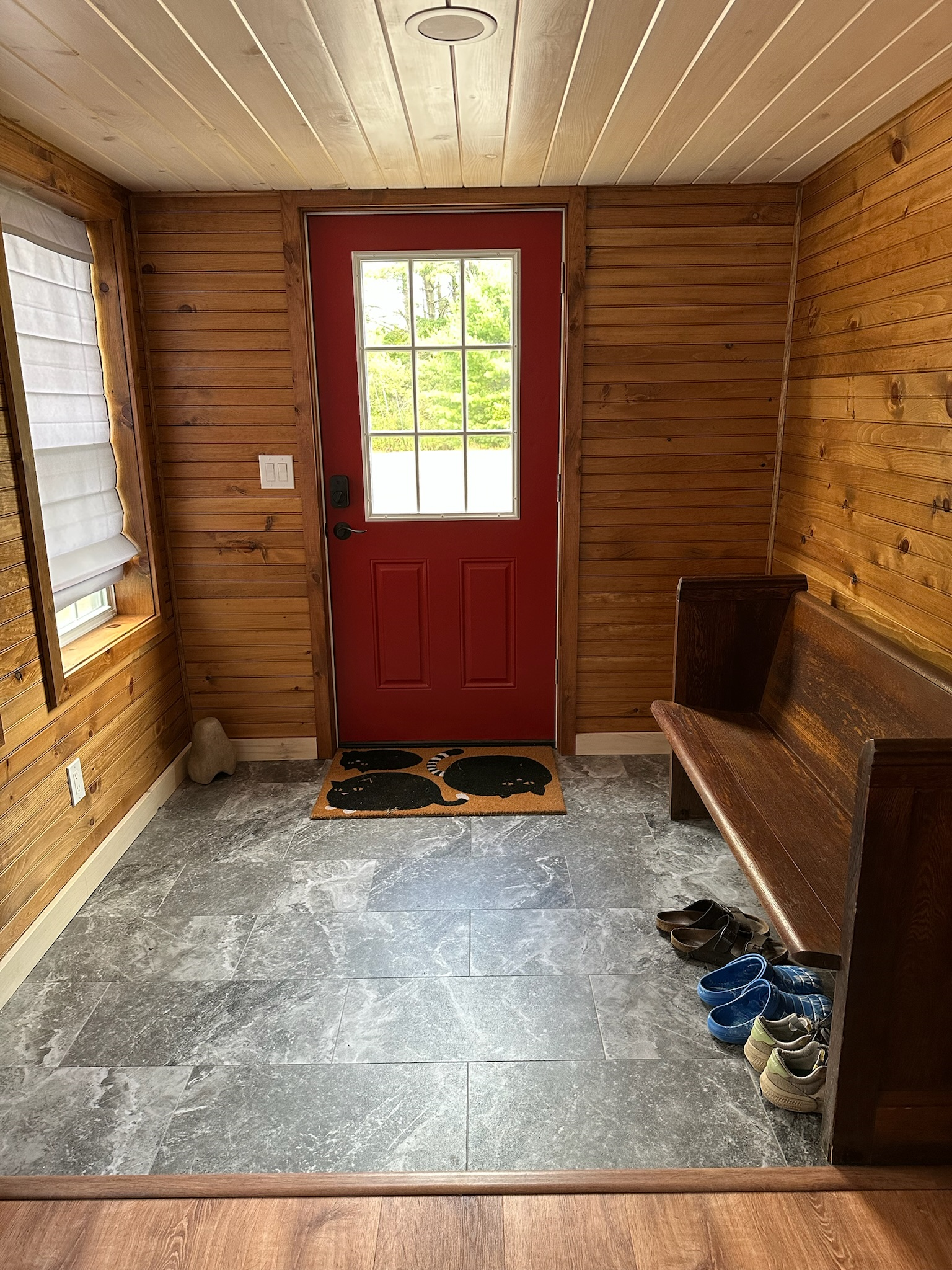 Grandpa Bernie's Renovated & Partially Furnished 3BR/2BA Home in Castleton, VT - Photo 2