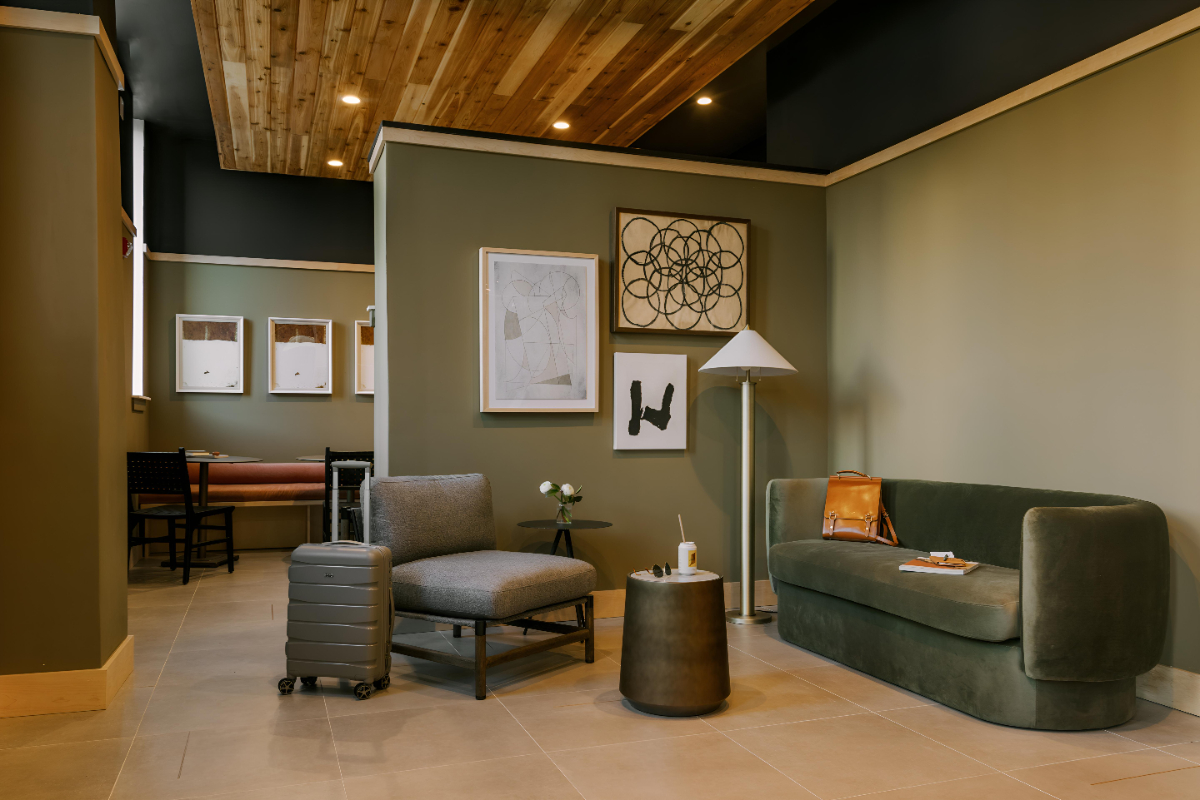 Fully Furnished Apartment on the Avenue of the Arts, Steps to Center City - Photo 9