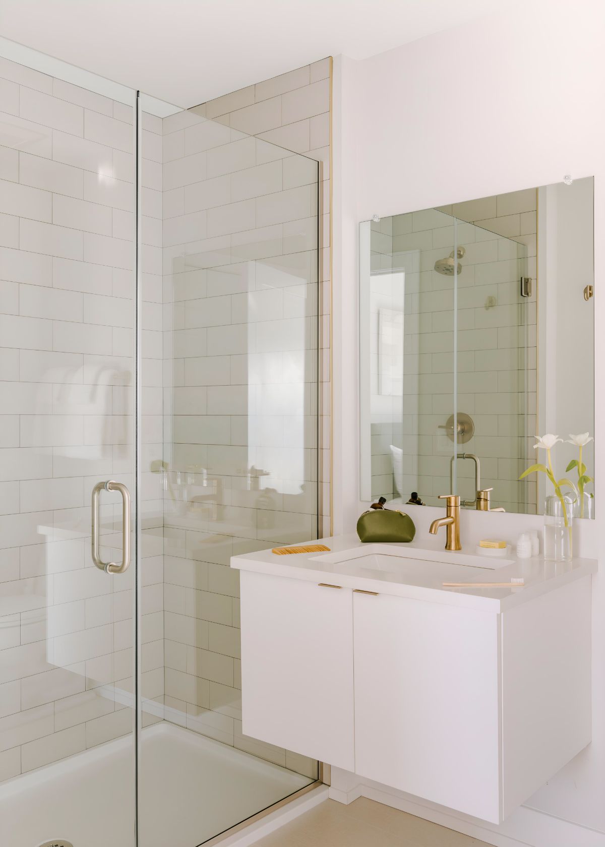 Fully Furnished Apartment on the Avenue of the Arts, Steps to Center City - Photo 6