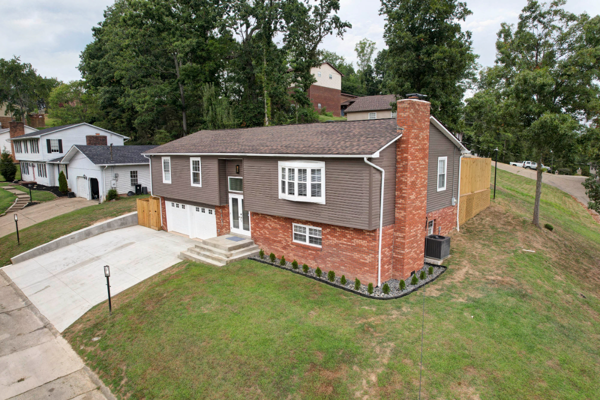 Welcome to Morning Dove Manor-Luxury Living in the Heart of Cross Lanes! - Photo 2