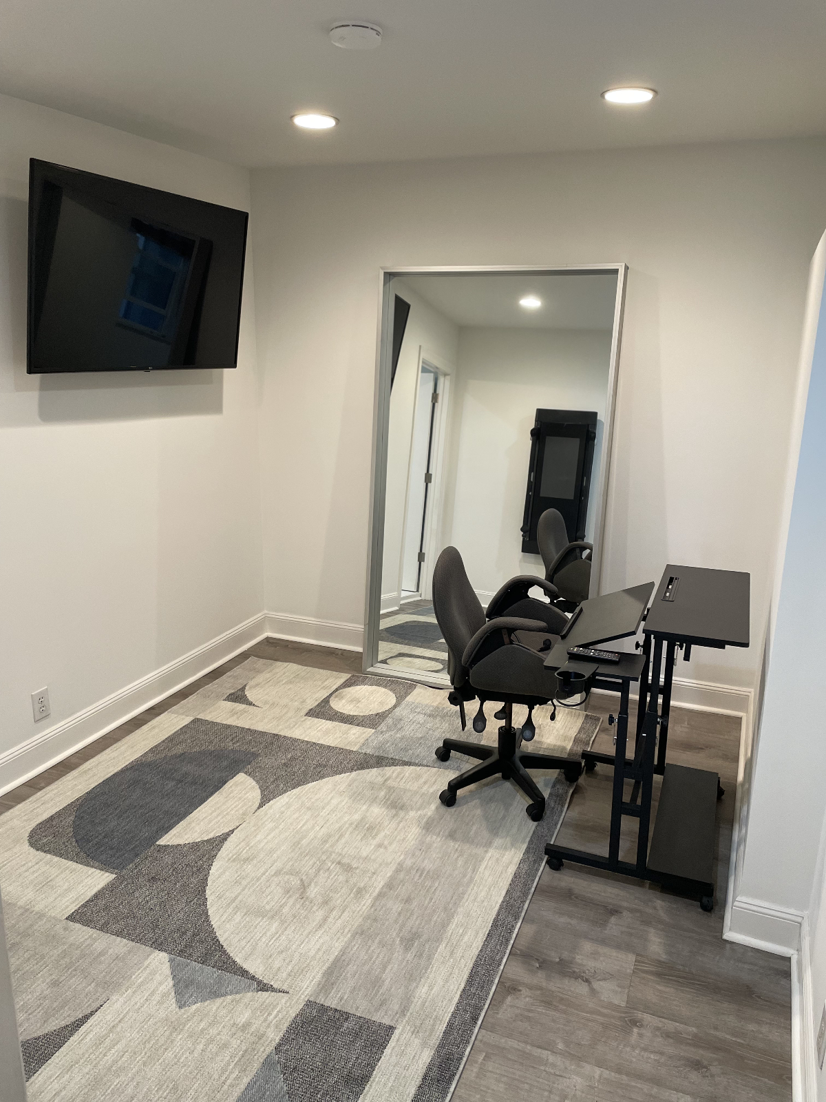City views, extra space, and a convenient Potrero Hill location - Photo 5
