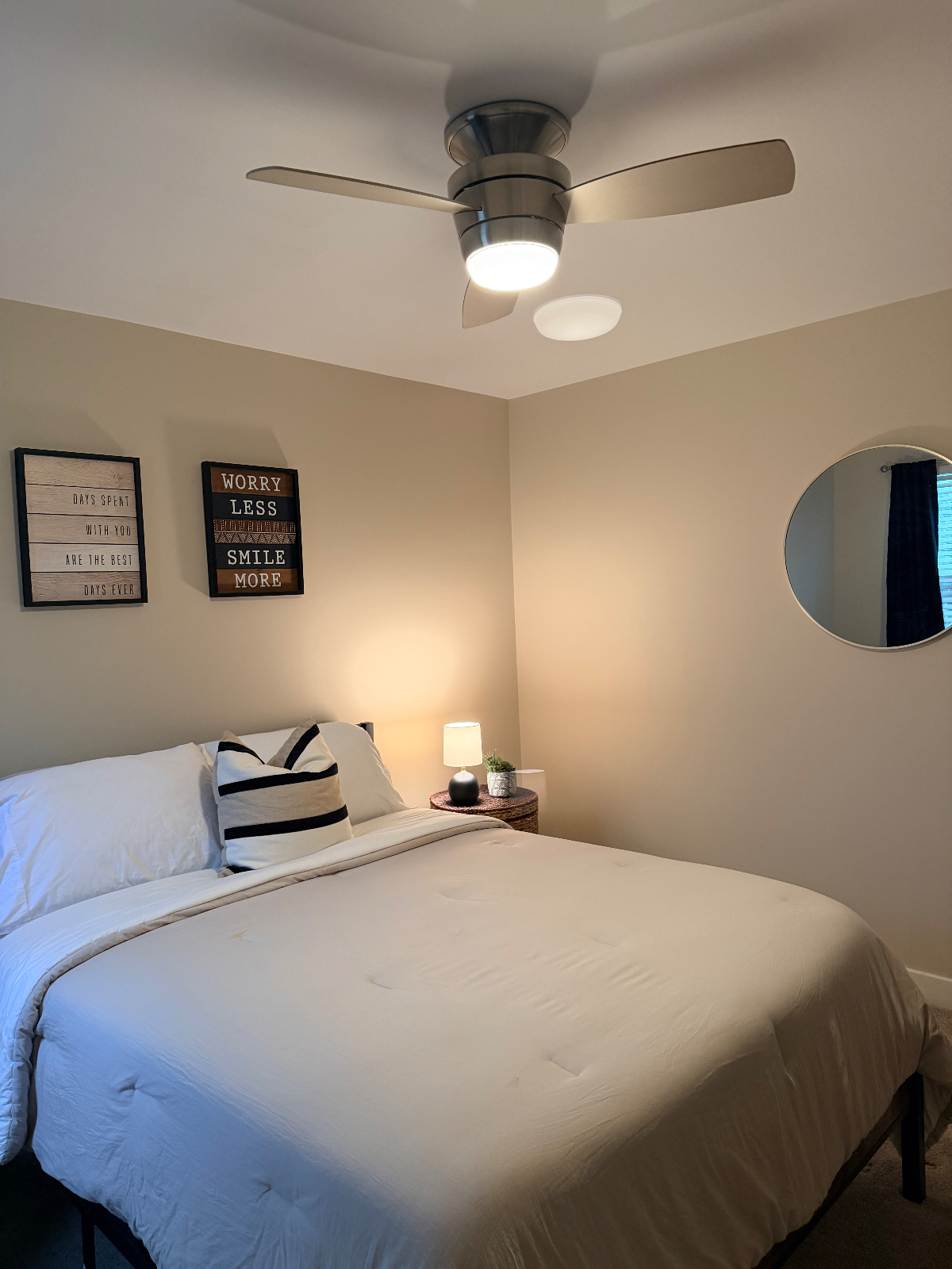 Spacious Queen Room with New Furnishings & Blackout Curtains - Photo 6