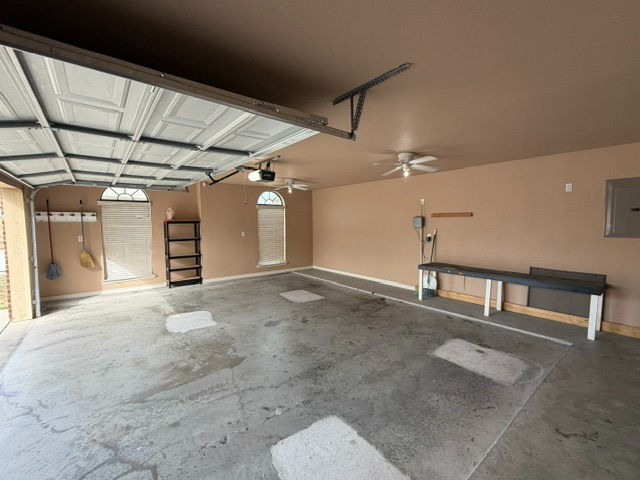 4 bedroom home close to Fort Hood - Photo 2