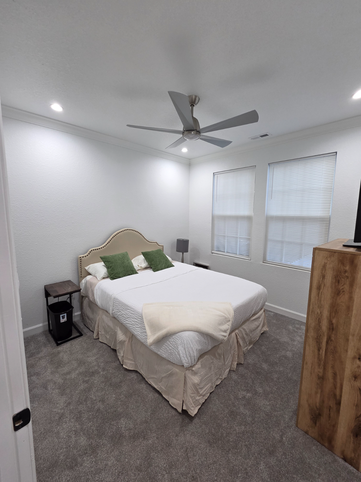 Executive Queen Suite | Private En-Suite Bath & Parking