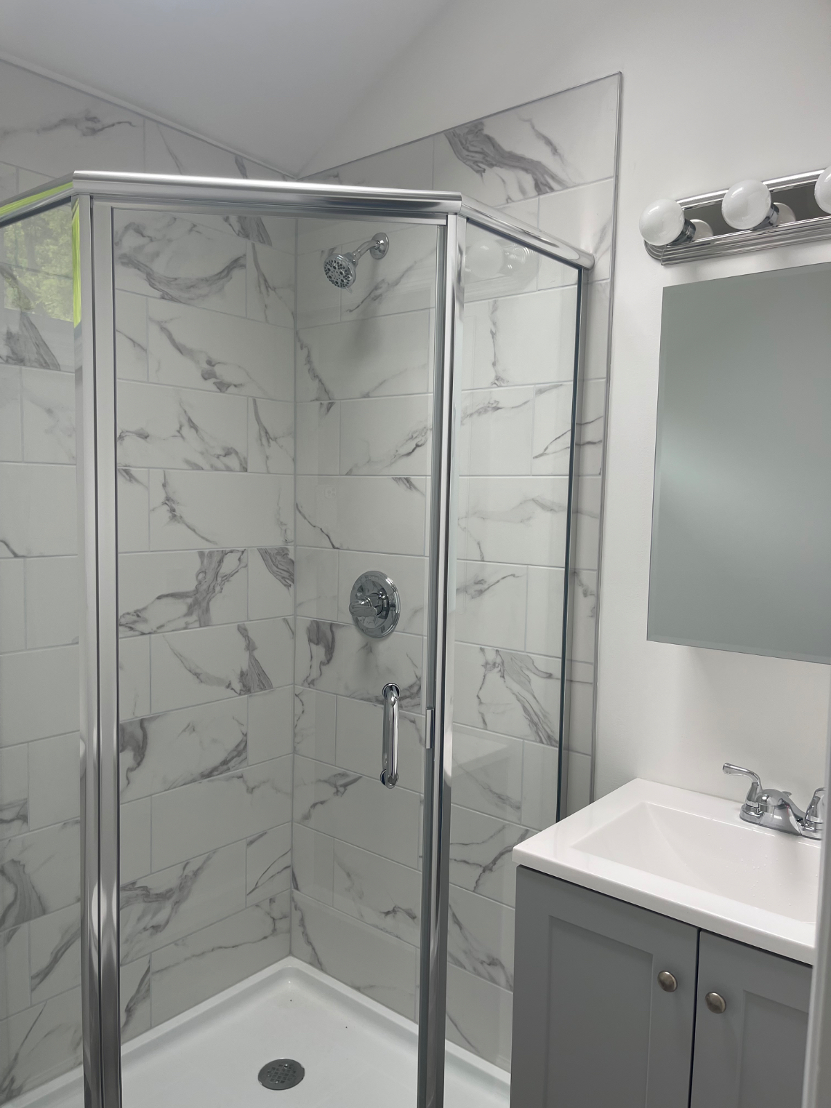 Beautiful all new immediate occupancy - Photo 5