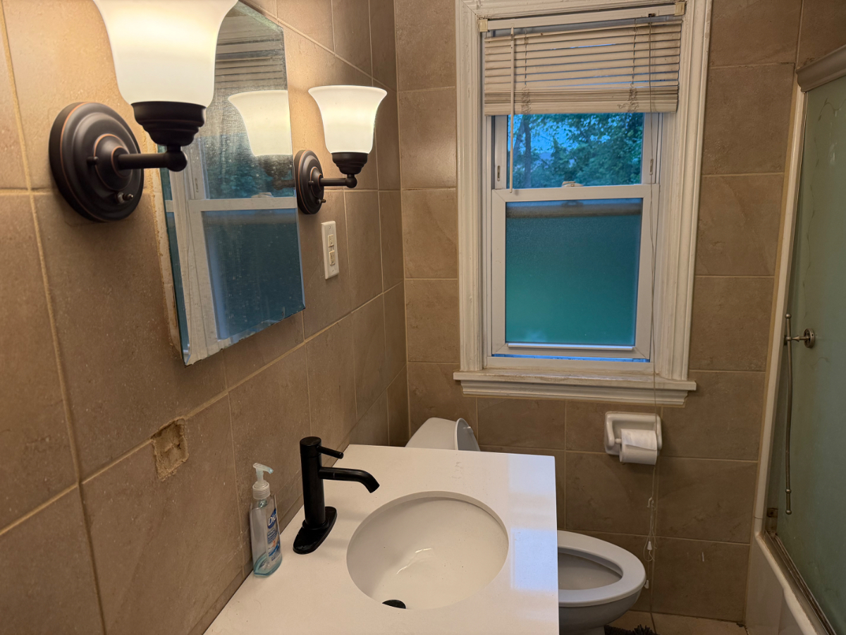 Private bedroom available now walking distance from U of R/ strong Hospital MED CTR - Photo 5