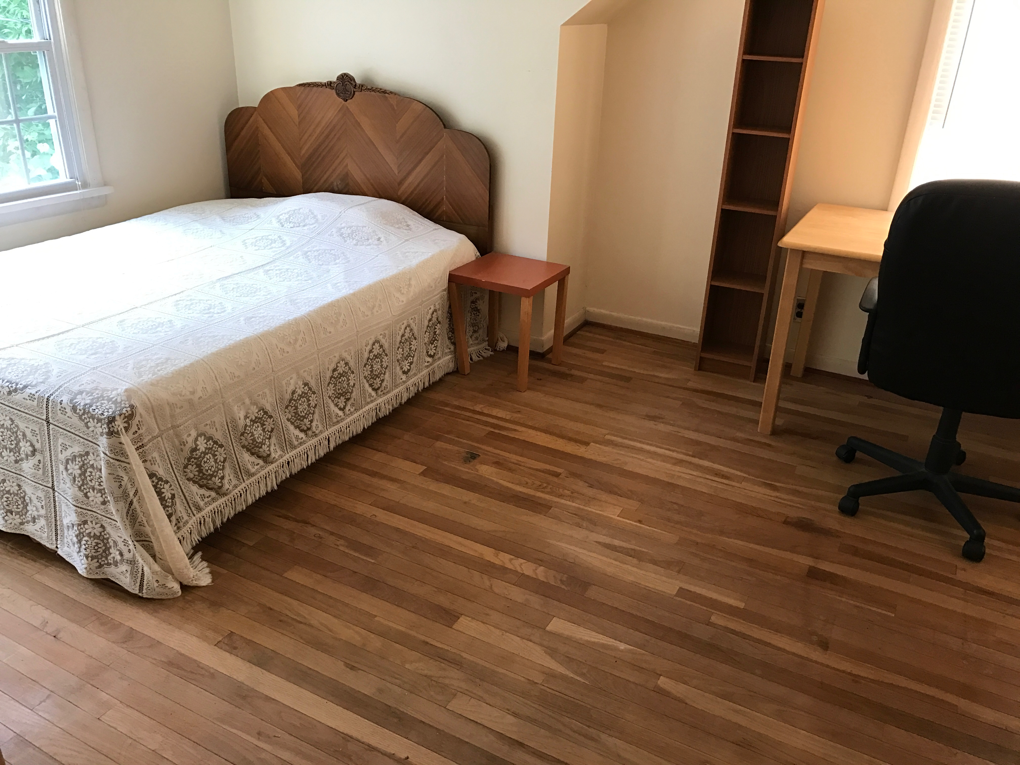 Private bedroom available now walking distance from U of R/ strong Hospital MED CTR - Photo 7