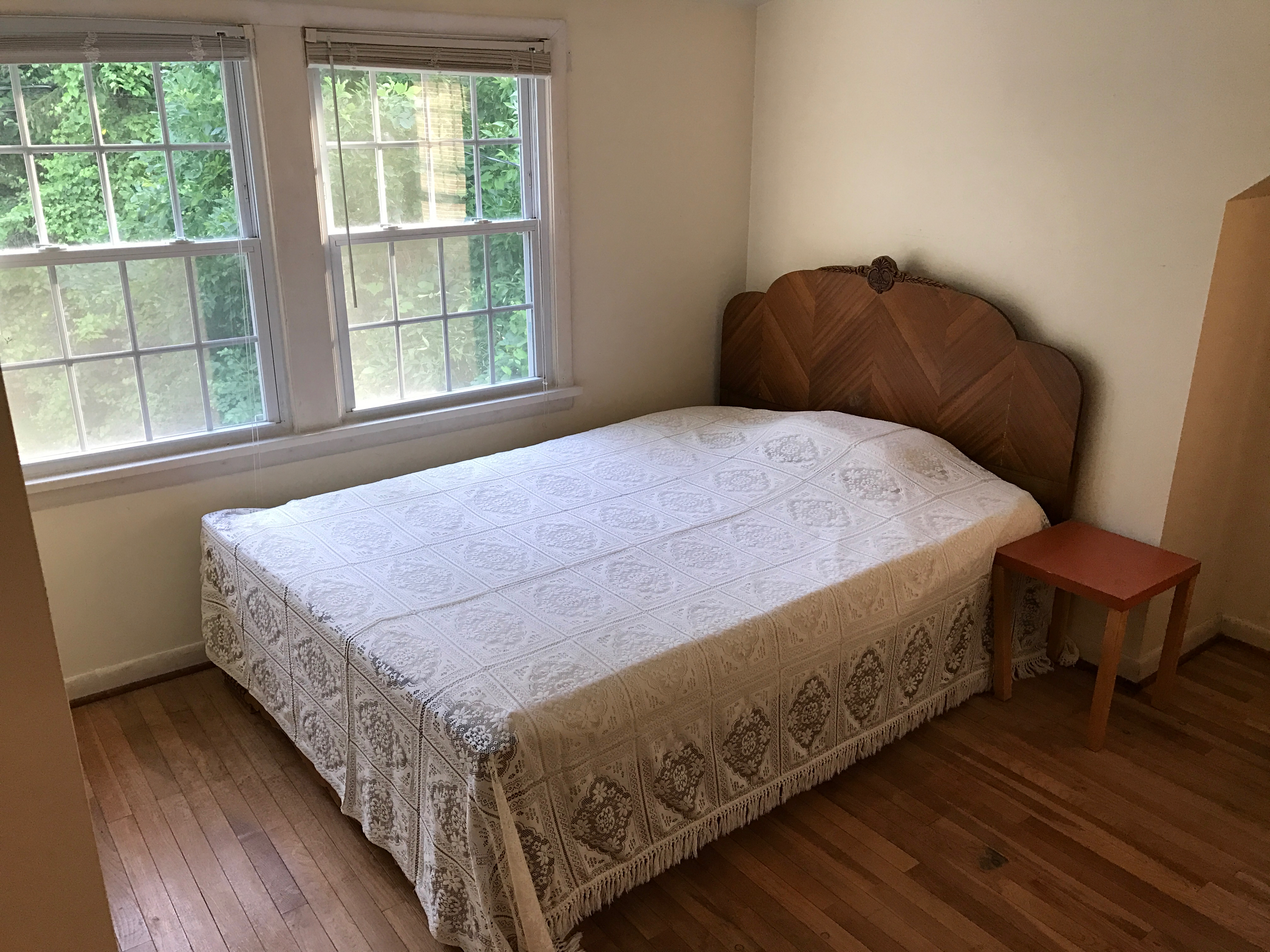 Private bedroom available now walking distance from U of R/ strong Hospital MED CTR - Photo 11