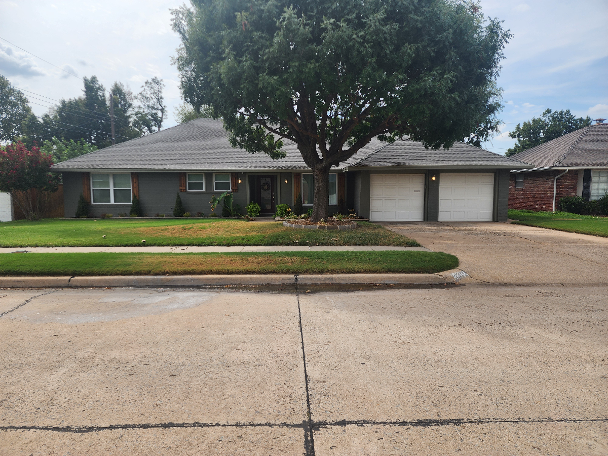 $1900 - $2,400 - Fully furnished 3 Bedroom 2.5 Bathroom House In Oklahoma City With Great Amenities